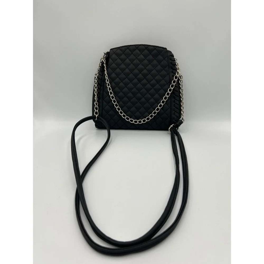 No Boundaries Black Quilted Crossbody Bag Chain Whipstitch NB163198 Faux Leather - Picture 1 of 8